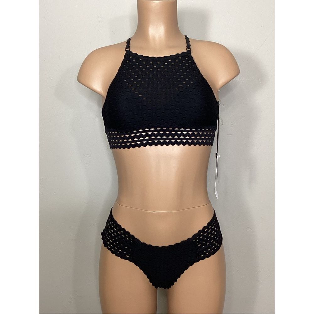 New. Robin Piccone black crochet bikini. XS. Retails $ 189 - Picture 2 of 14